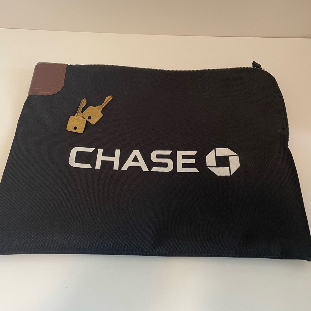 Riftin Co. Safety Sac Chase Bank
